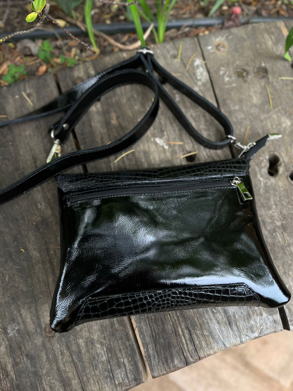 Bandolera cuero negro folia y negro richato