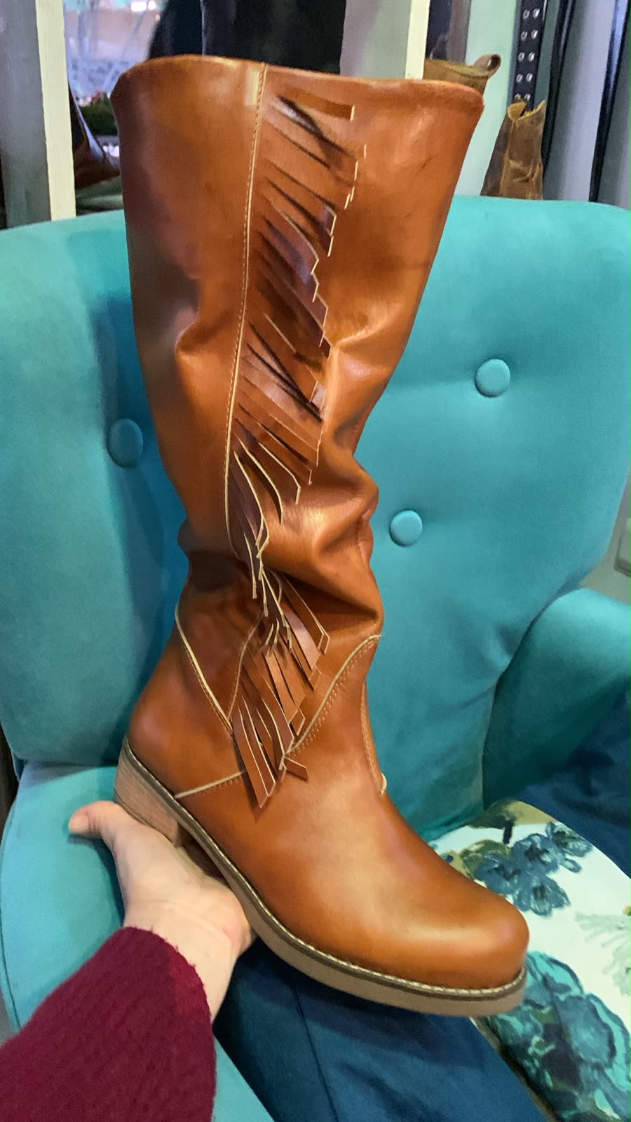 Bota arrugada flecos en camell