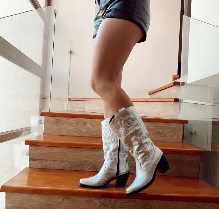 Bota vaquera Miraflores cuero plata