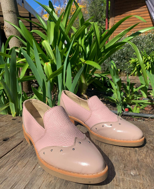 Mocasine Medina cuero rosado poroso y richiato