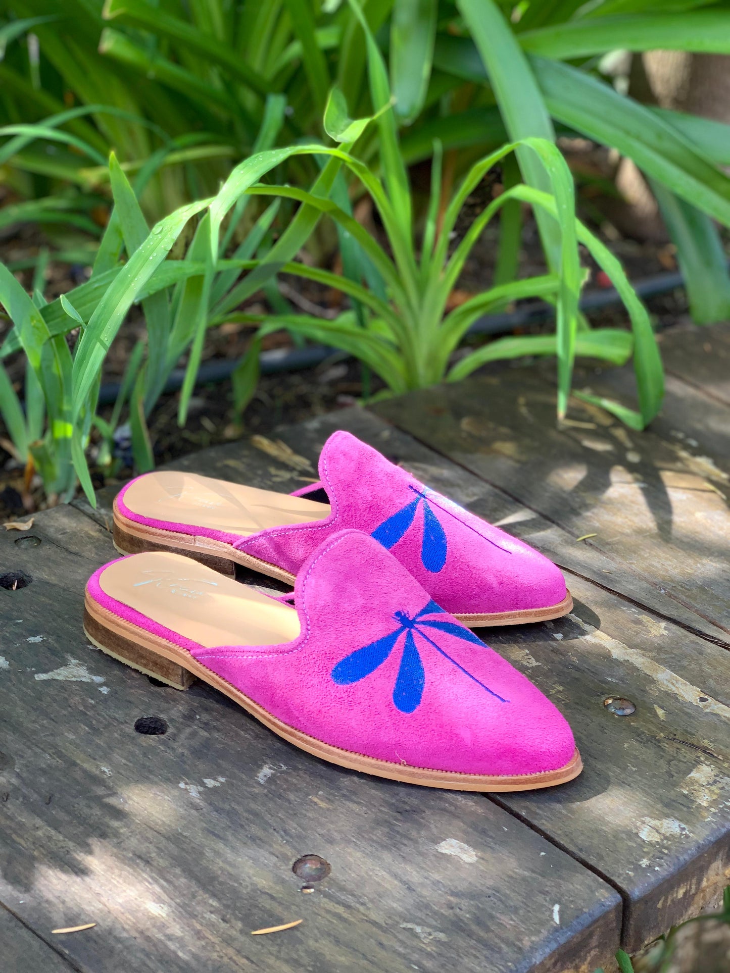 Puntilla libélula Buenos Aires cuero reno fucsia