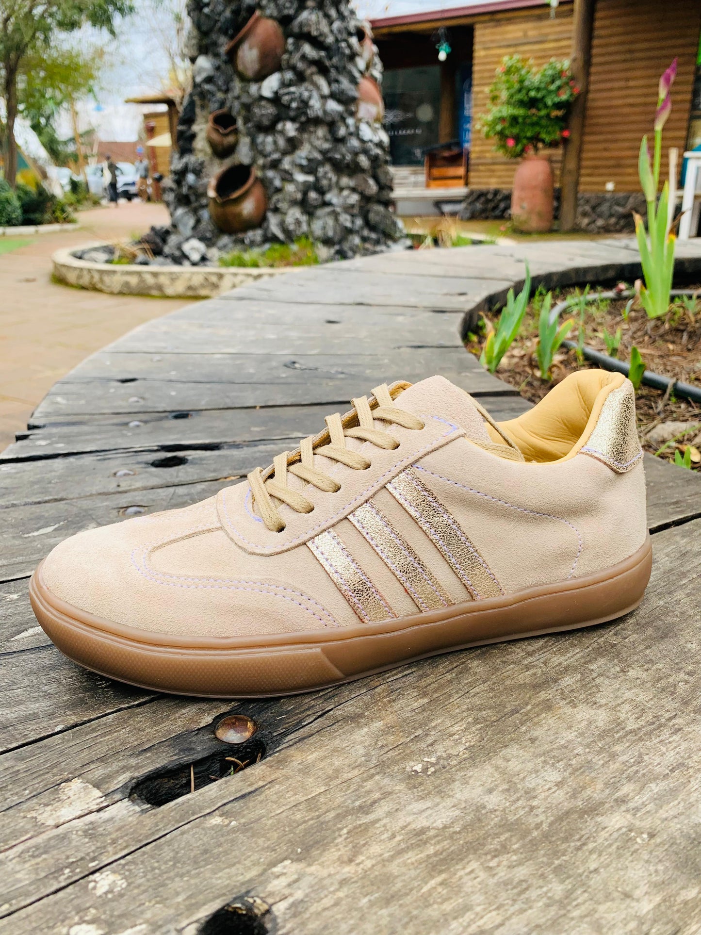 Zapatilla samba cuero reno arena c/dorado