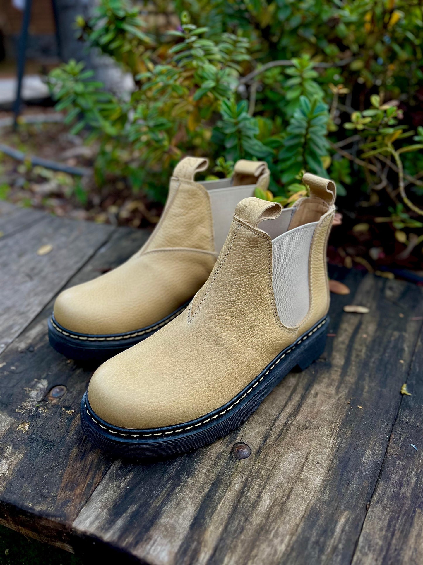 Botín chelsie Tovar cuero amarillo