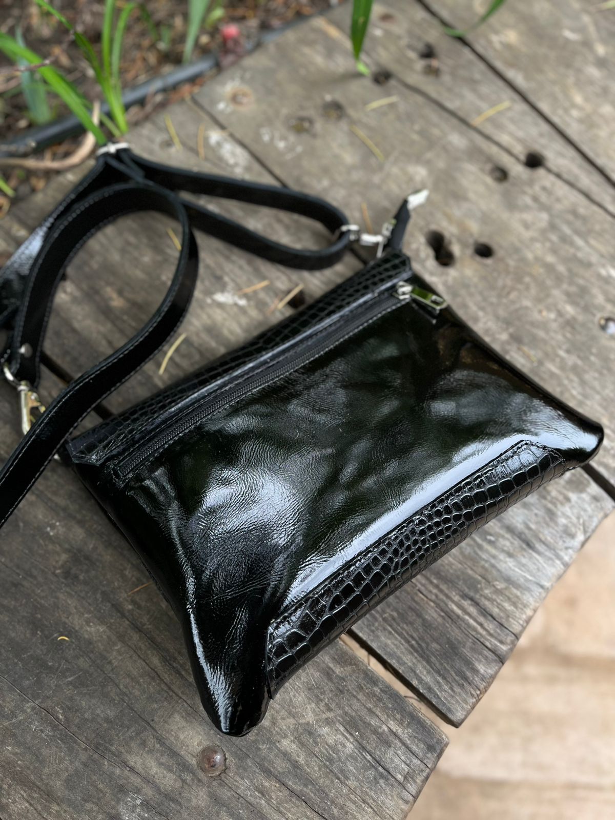 Bandolera cuero negro folia y negro richato