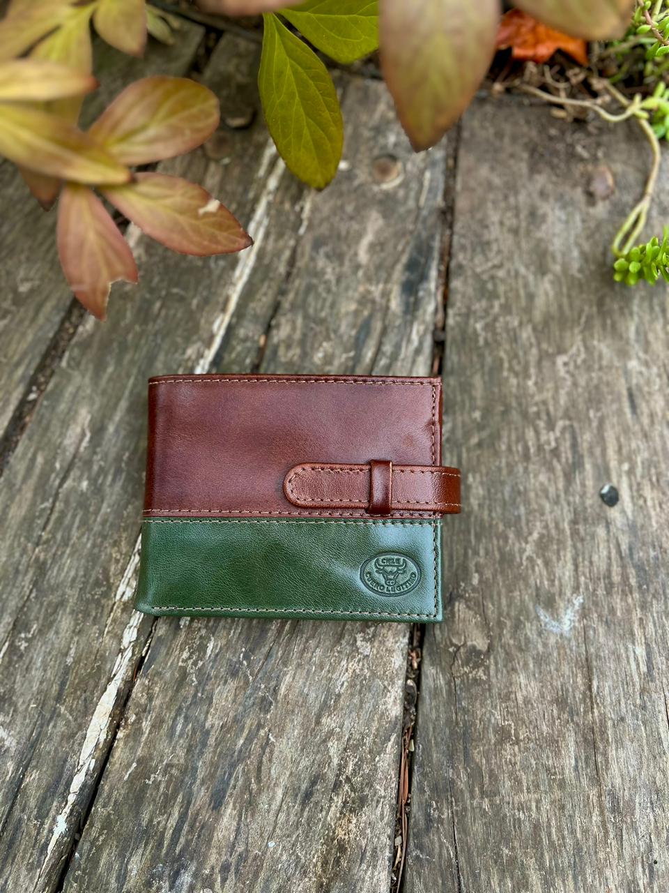 Billetera hombre cuero Verde c/cafe y sujetador